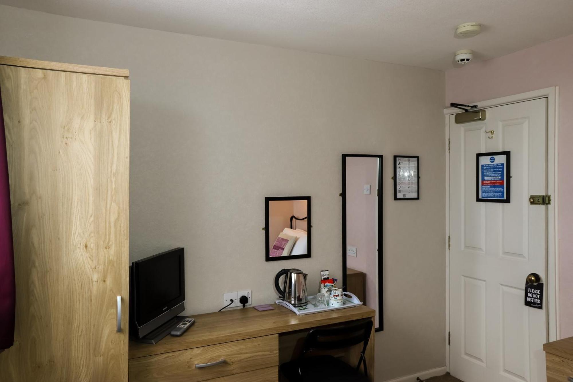 Гостевой дом The Claremont 3*